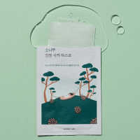 Заспокійлива тканинна маска з екстрактом голок сосни ROUND LAB Pine Calming Cica Mask Sheet — Фото 4