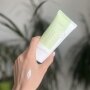 Сонцезахисний крем з екстрактом центели IUNIK Centella Calming Daily Moisture Suncreen Reef-Safe UVA UVB, SPF 50+ PA++++ — Фото 6